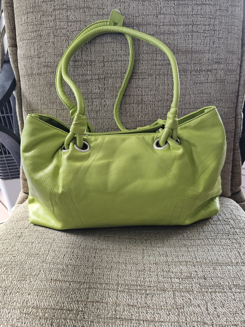 Women’s Lime Green Leather-like Shoulder Bag
